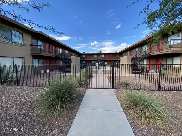 310 W EARLL Drive #209, Phoenix, AZ 85013