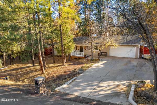 Lakeside, AZ 85929,4891 BLUE SPRUCE Lane