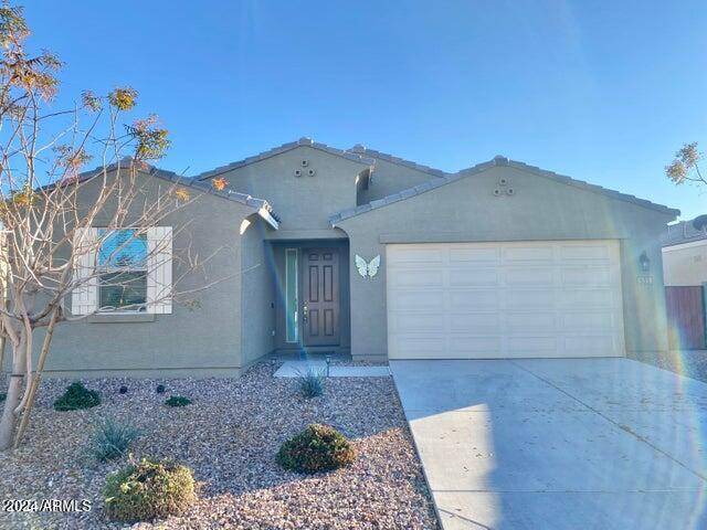 533 W Panola Drive, San Tan Valley, AZ 85140