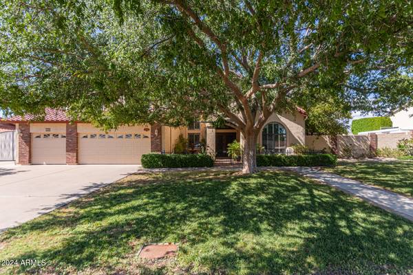 1532 E LELAND Street,  Mesa,  AZ 85203