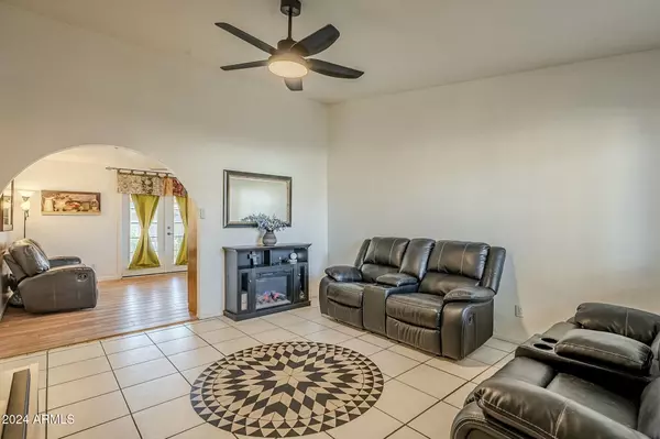 Chandler, AZ 85224,1404 N EL DORADO Drive