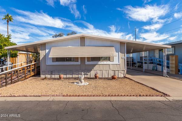 Phoenix, AZ 85027,2650 W UNION HILLS Drive #250