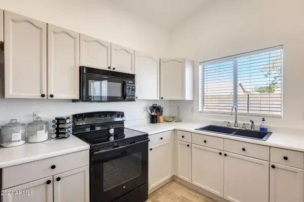 1843 N AVERY Circle Mesa, AZ 85207