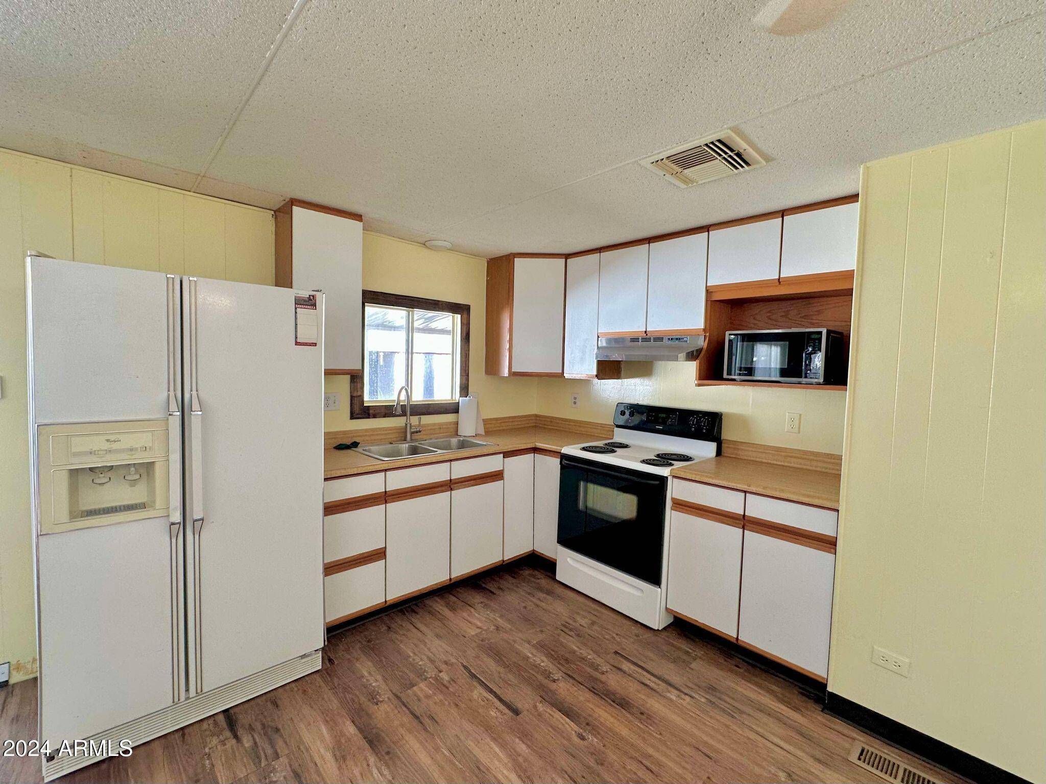 Mesa, AZ 85206,303 S Recker Road #175