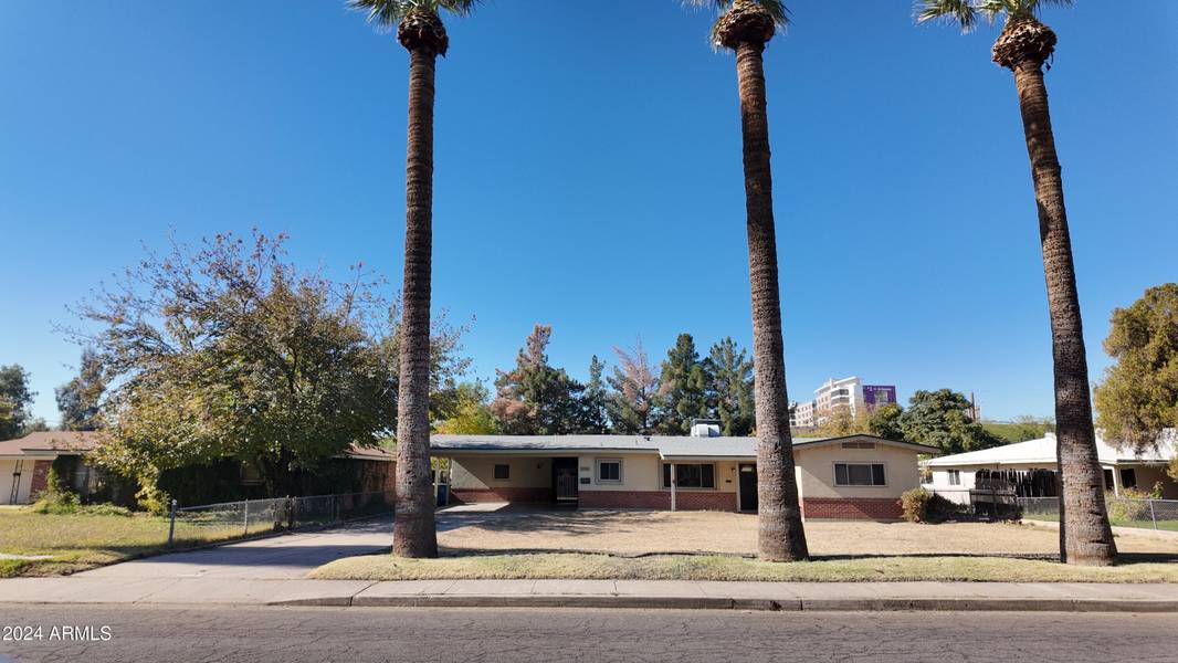 2702 N 21ST Street, Phoenix, AZ 85006