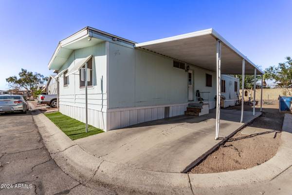 Avondale, AZ 85323,300 W LOWER BUCKEYE Road #28