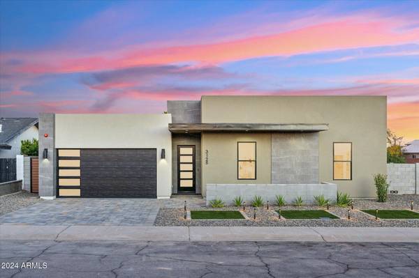 Scottsdale, AZ 85251,3125 N 86TH Place