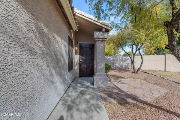 Phoenix, AZ 85032,16644 N 35TH Place