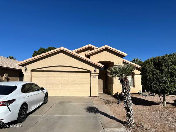 Gilbert, AZ 85233,1094 W HEATHER Avenue