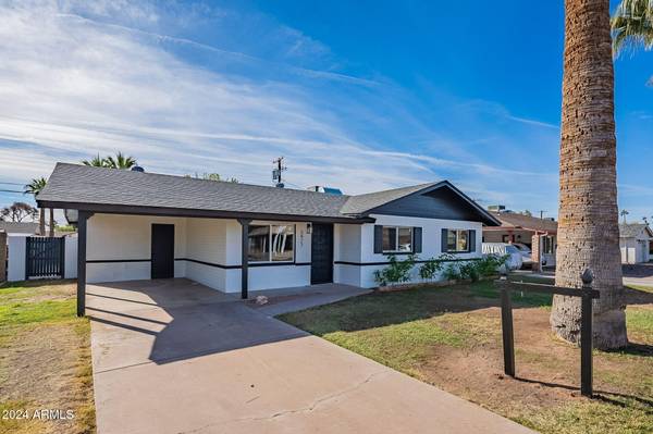 3427 E ROMA Avenue, Phoenix, AZ 85018