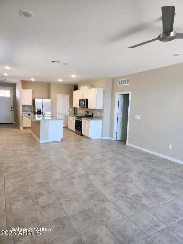 Maricopa, AZ 85138,21840 N LYNN Street