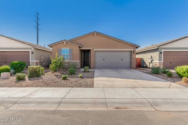 32210 N COLORADO Lane, San Tan Valley, AZ 85143