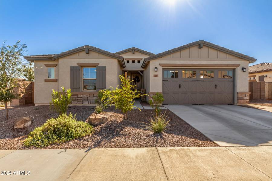 17243 W SELDON Lane, Waddell, AZ 85355