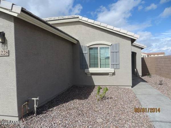 2228 E STACEY Road, Gilbert, AZ 85298