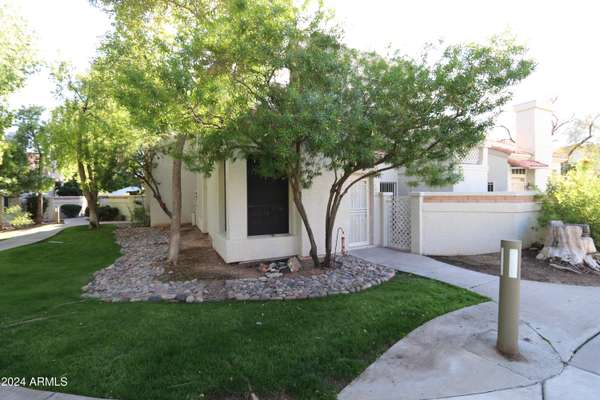 Phoenix, AZ 85024,1717 E UNION HILLS Drive #1048