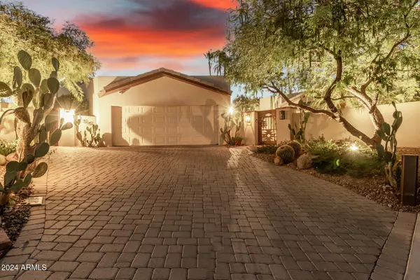 Paradise Valley, AZ 85253,5434 E LINCOLN Drive #55