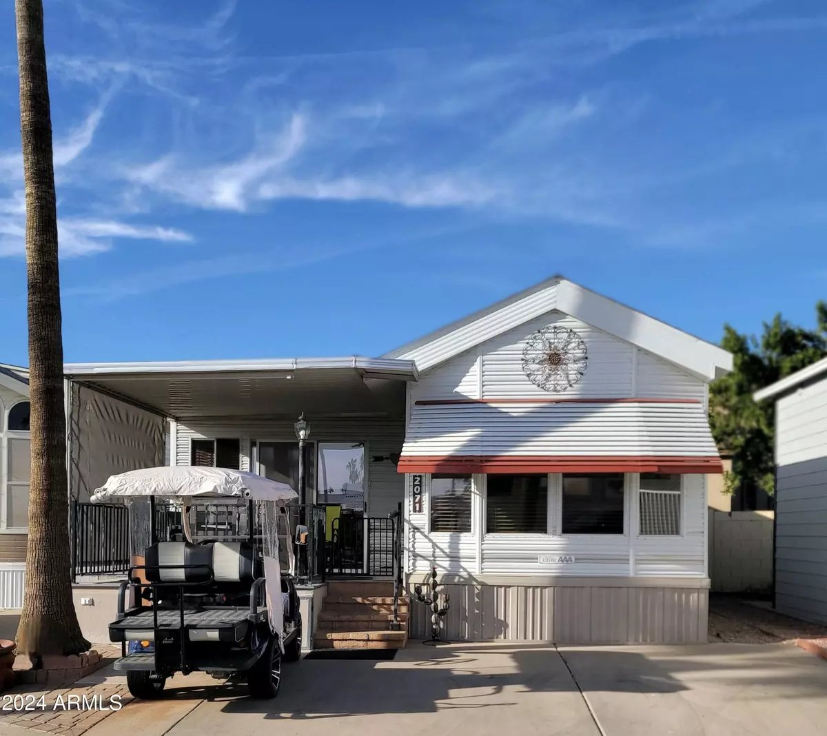 Apache Junction, AZ 85119,2071 W KLAMATH Avenue