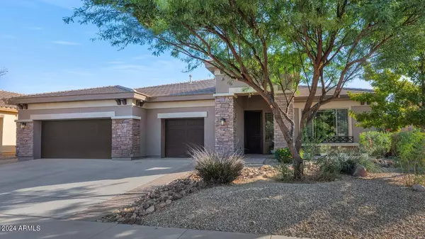 4521 N 152ND Drive, Goodyear, AZ 85395