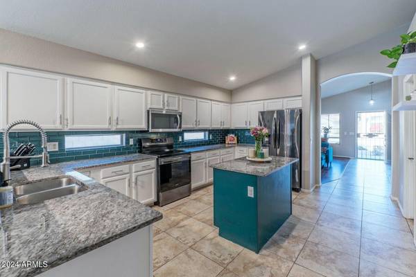 Glendale, AZ 85308,7439 W TONOPAH Drive