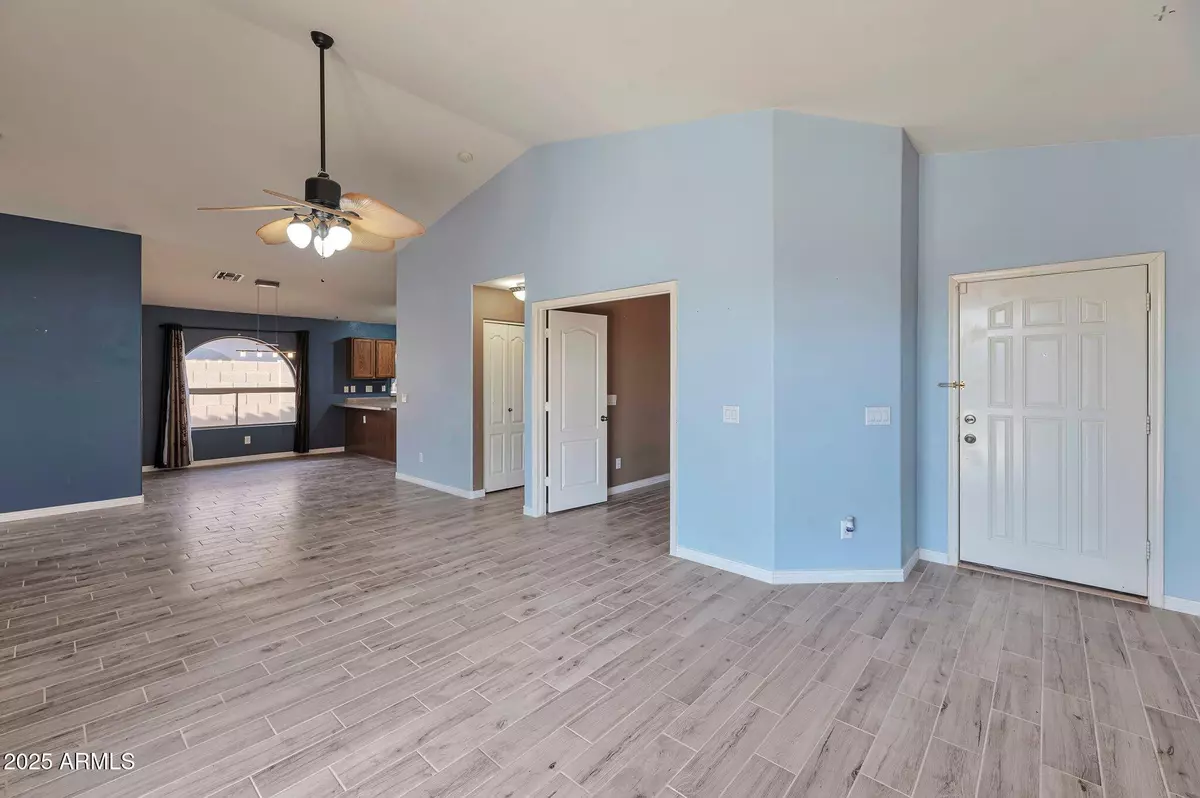 Maricopa, AZ 85138,42473 W SPARKS Drive