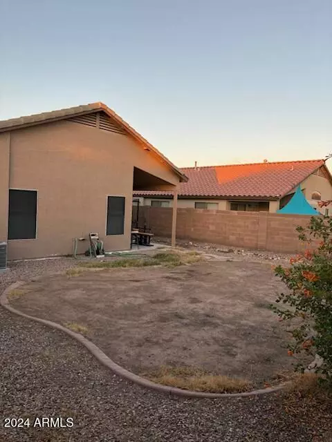 Maricopa, AZ 85138,42473 W SPARKS Drive