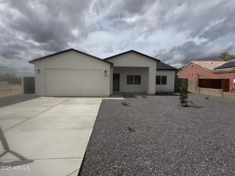 15200 S CAPISTRANO Road, Arizona City, AZ 85123