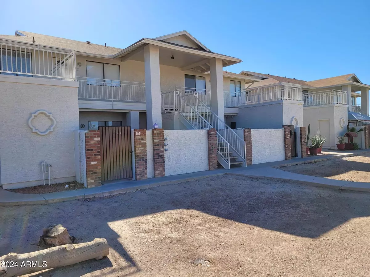 Mesa, AZ 85202,1815 W 8TH Avenue #104