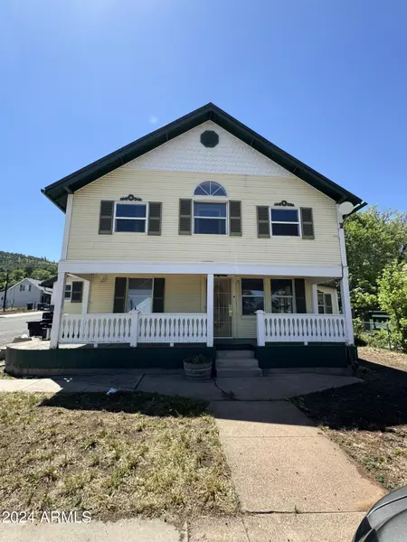 142 E GRANT Avenue, Williams, AZ 86046