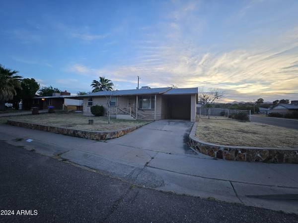 Kearny, AZ 85137,402 W GREENWICH Road