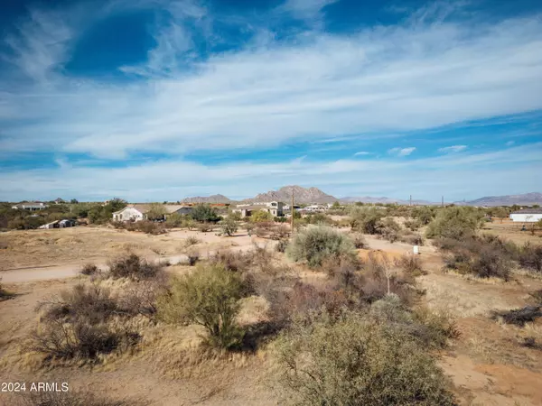 Scottsdale, AZ 85262,140 E PEAK VIEW Road #-