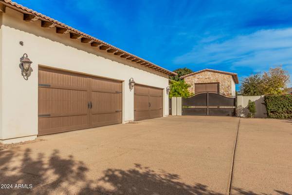 Gilbert, AZ 85298,5791 S COLUMBUS Court