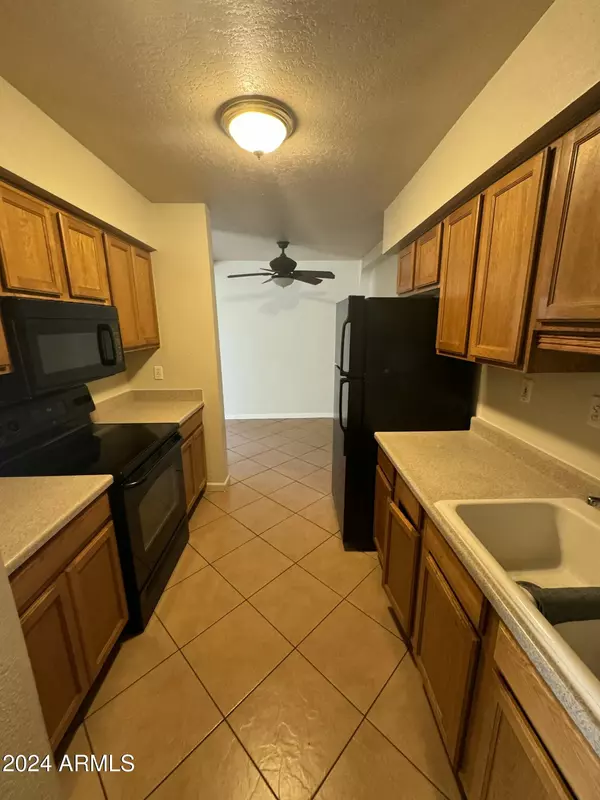 Mesa, AZ 85201,1500 W RIO SALADO Parkway #99