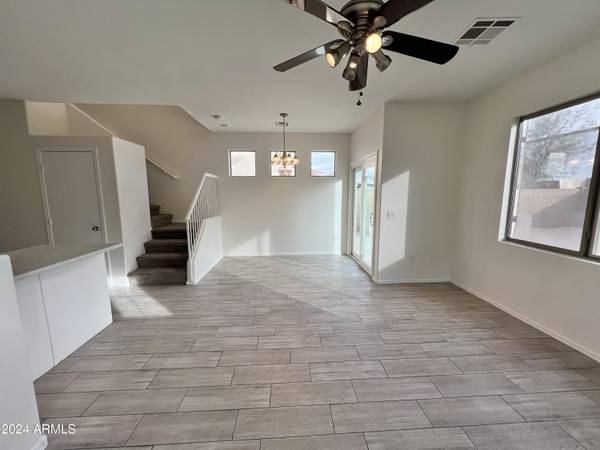 Gilbert, AZ 85296,1525 E BETSY Lane #B