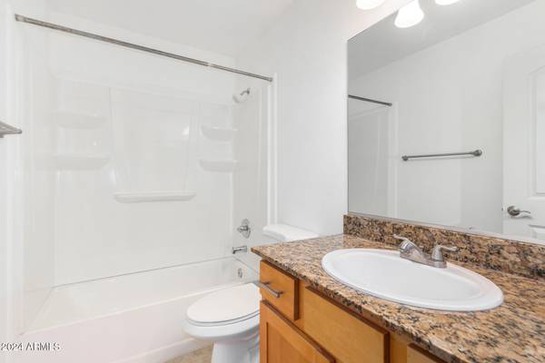 2025 E CAMPBELL Avenue #122, Phoenix, AZ 85016