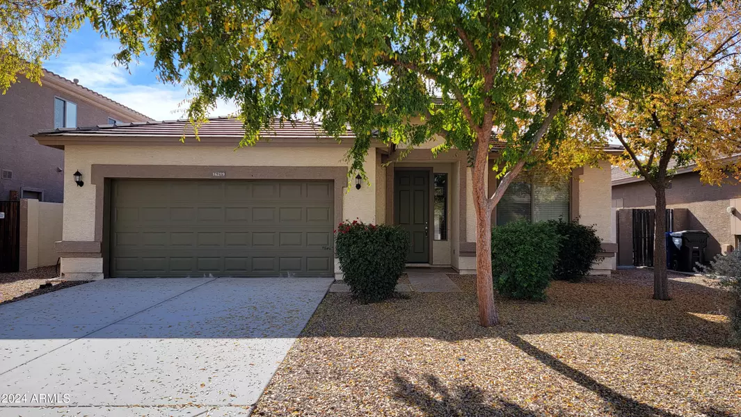 16219 W WINCHCOMB Drive, Surprise, AZ 85379