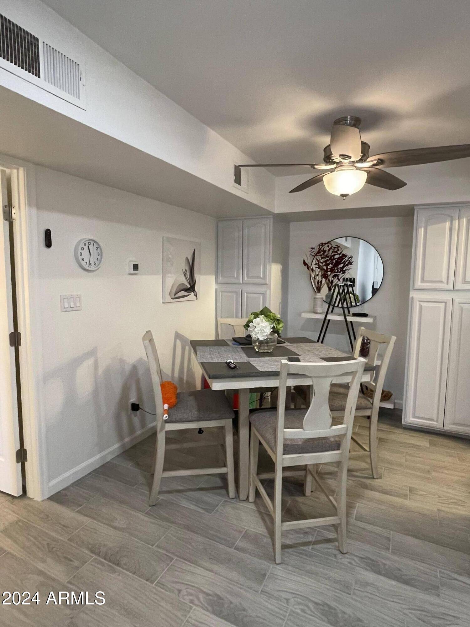 Phoenix, AZ 85053,3601 W TIERRA BUENA Lane #111