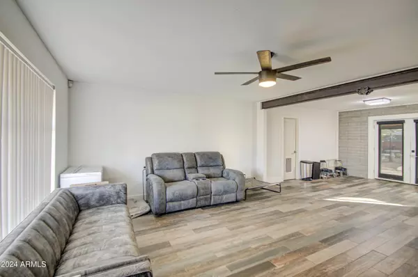 Scottsdale, AZ 85257,7813 E CYPRESS Street