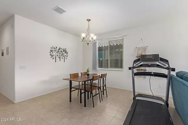 Maricopa, AZ 85138,40001 W CRANE Drive