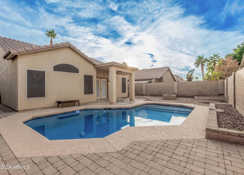 1392 W KESLER Lane, Chandler, AZ 85224