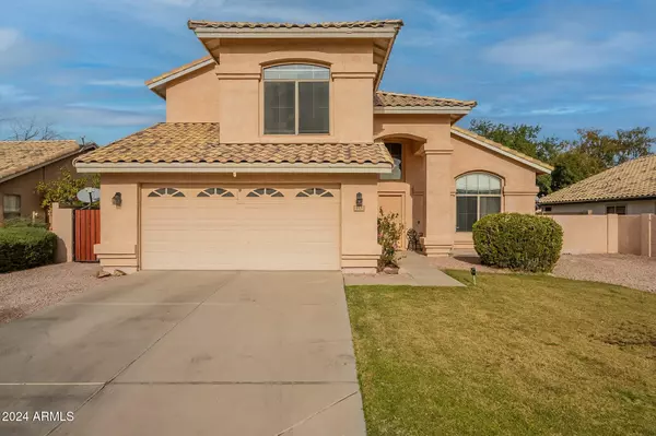 7352 E MEDINA Avenue, Mesa, AZ 85209