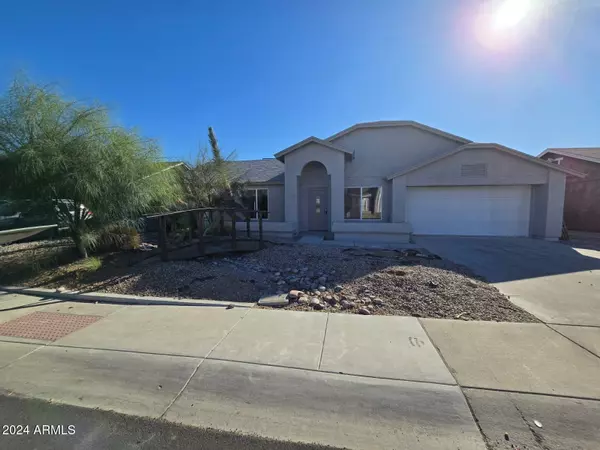 Phoenix, AZ 85033,6943 W MONTEREY Way