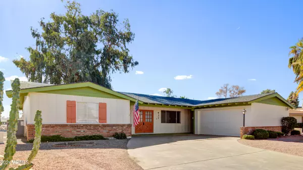 932 S SARANAC Avenue,  Mesa,  AZ 85208