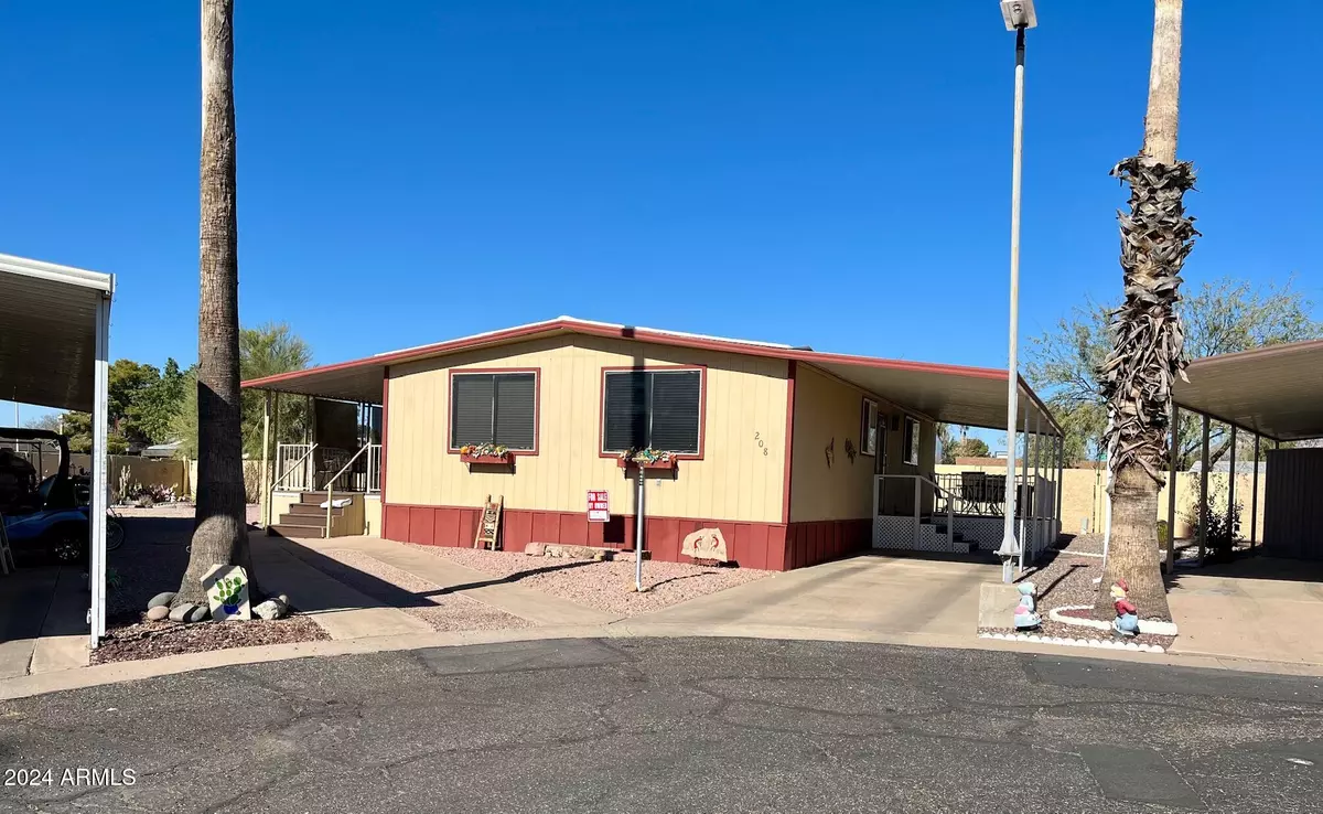 Apache Junction, AZ 85120,10220 E APACHE Trail #208