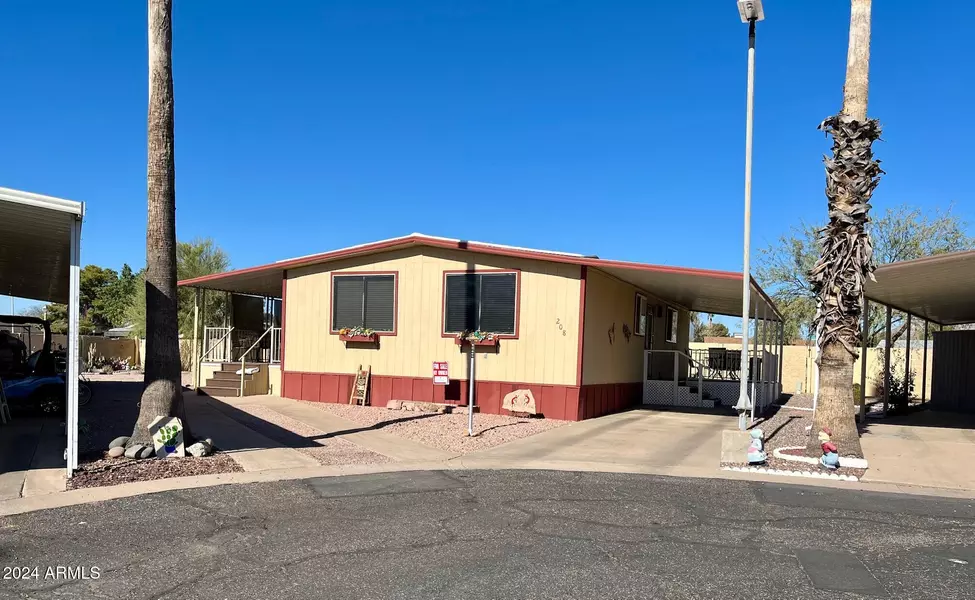 10220 E APACHE Trail #208, Apache Junction, AZ 85120