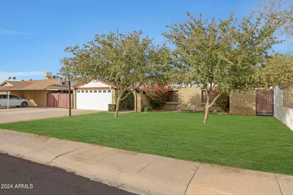 Glendale, AZ 85302,5702 W ROYAL PALM Road