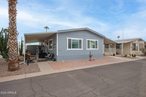 Apache Junction, AZ 85119,269 N WINCHESTER Road #63