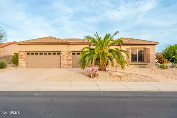 15571 W PRAIRIE DUNES Drive, Surprise, AZ 85374