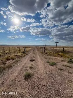 Paulden, AZ 86334,30305153 PARCEL -- #D