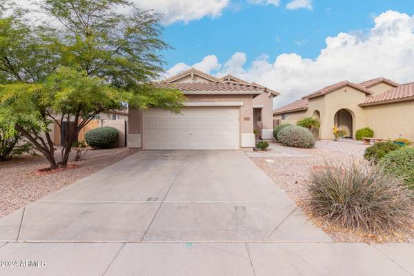 2234 W KRISTINA Avenue, San Tan Valley, AZ 85144