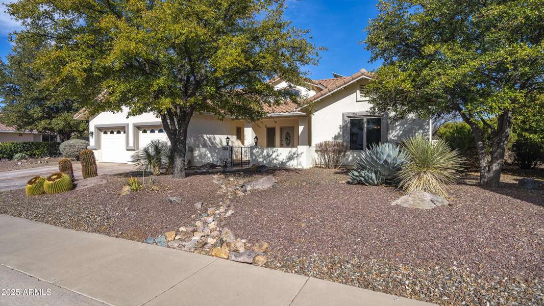 3033 GLENVIEW Drive, Sierra Vista, AZ 85650